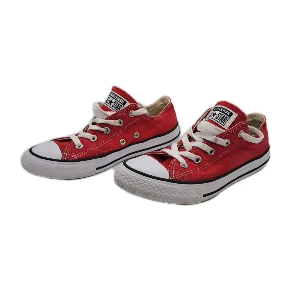 Converse Chuck Taylor All Star Low Top Red Youth Size 2 Kids Sneakers 3J236 EUC
